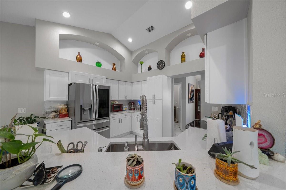 Image 16 of 48 For 4997 107th Loop