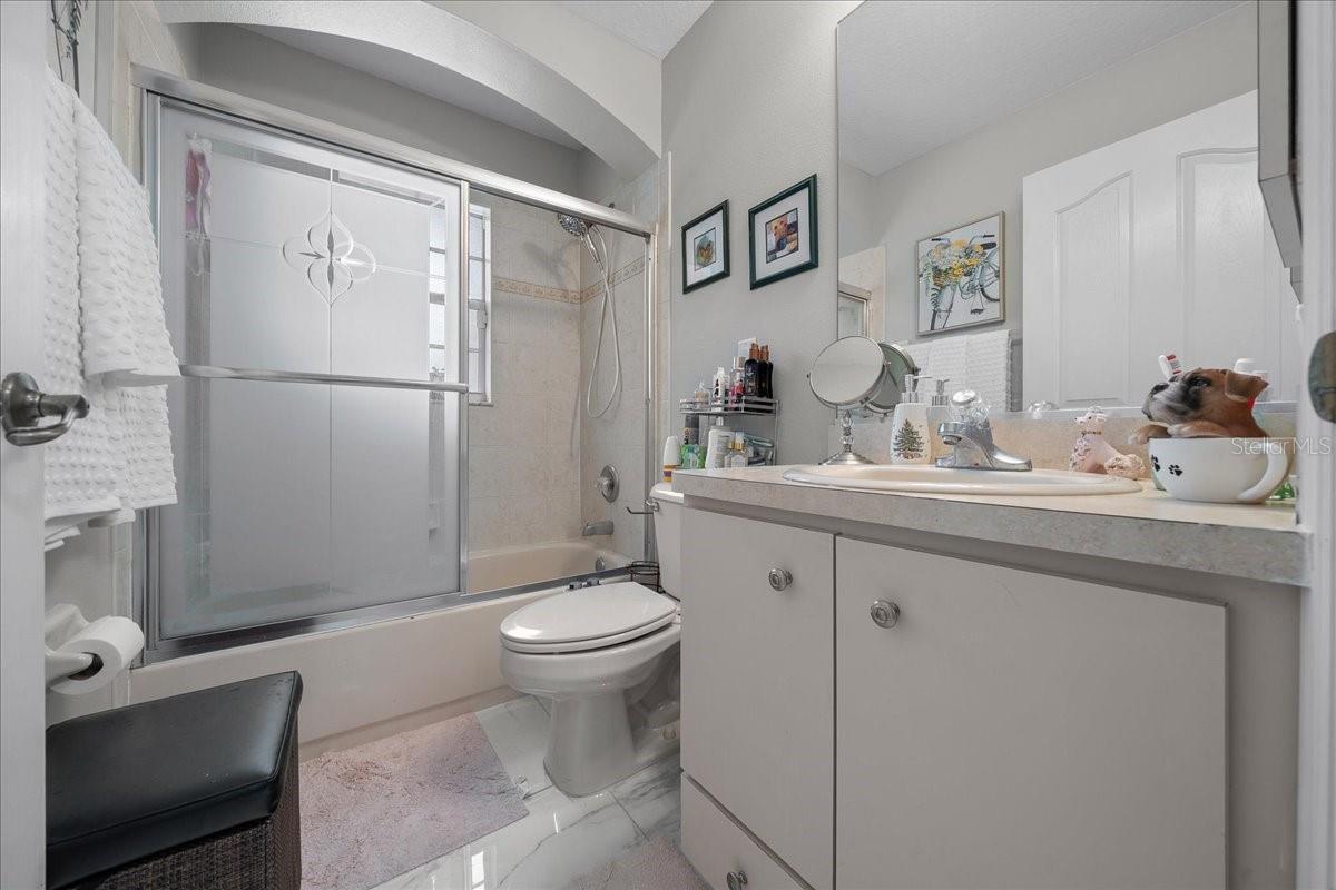 Image 29 of 48 For 4997 107th Loop