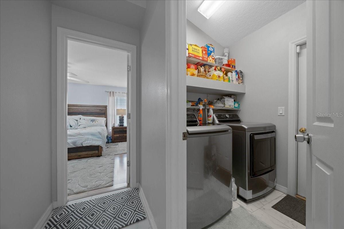 Image 33 of 48 For 4997 107th Loop