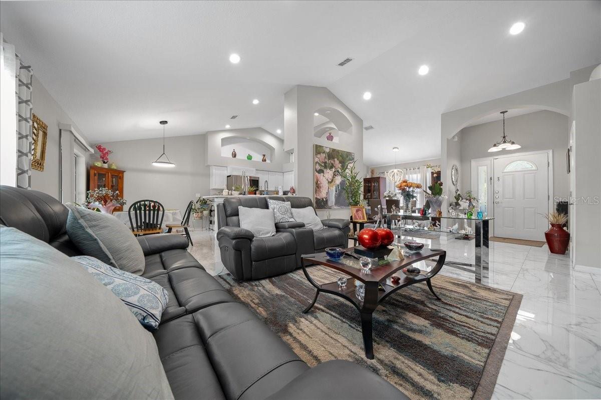 Image 7 of 48 For 4997 107th Loop