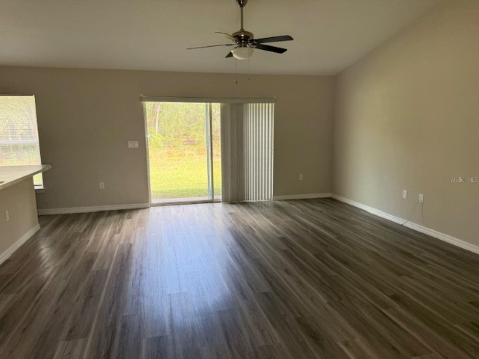 Image 3 of 11 For 1281 Shady Lane