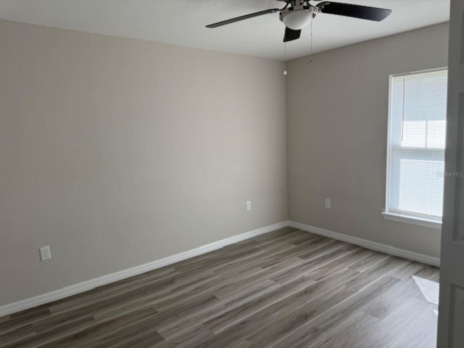 Image 8 of 11 For 1281 Shady Lane