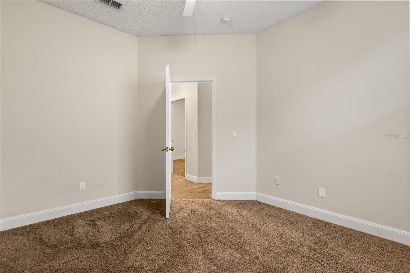 Image 16 of 27 For 14689 Kristenright Lane