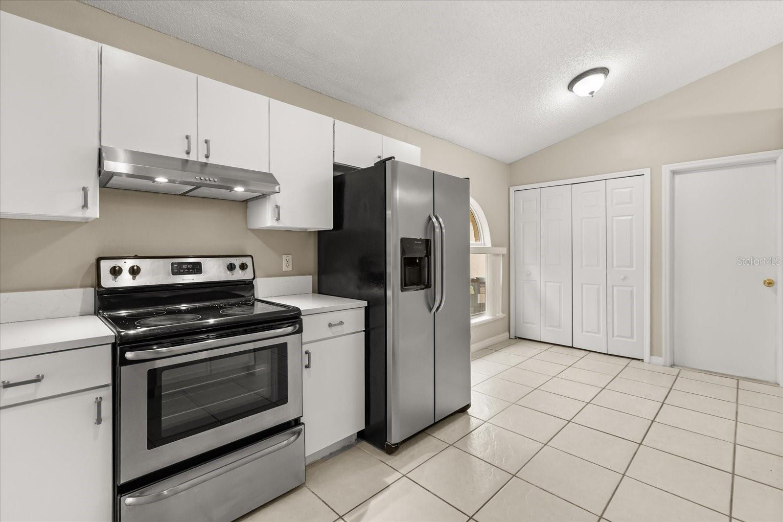 Image 12 of 23 For 4105 Mendenwood Lane