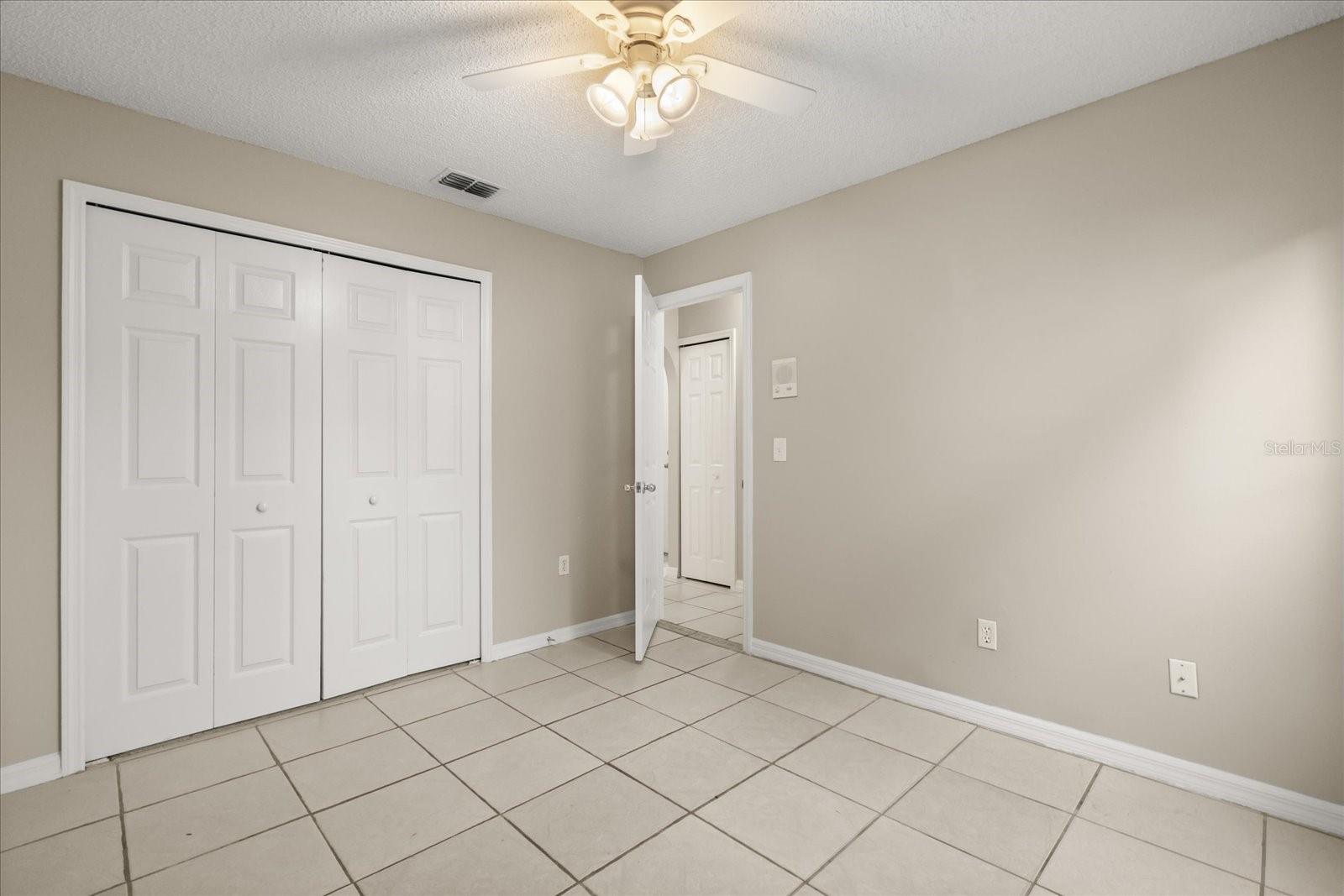 Image 19 of 23 For 4105 Mendenwood Lane