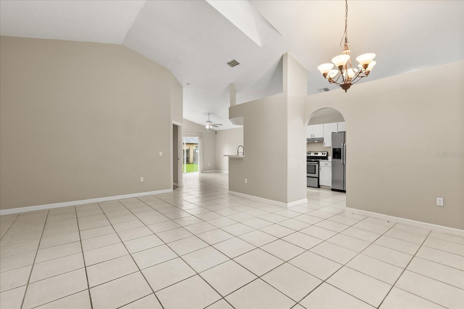 Image 4 of 23 For 4105 Mendenwood Lane
