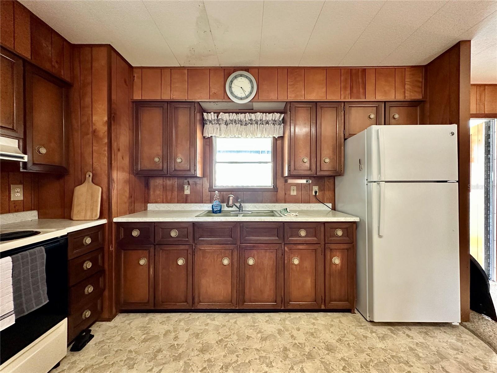 Image 13 of 16 For 37925 Date Palm Drive