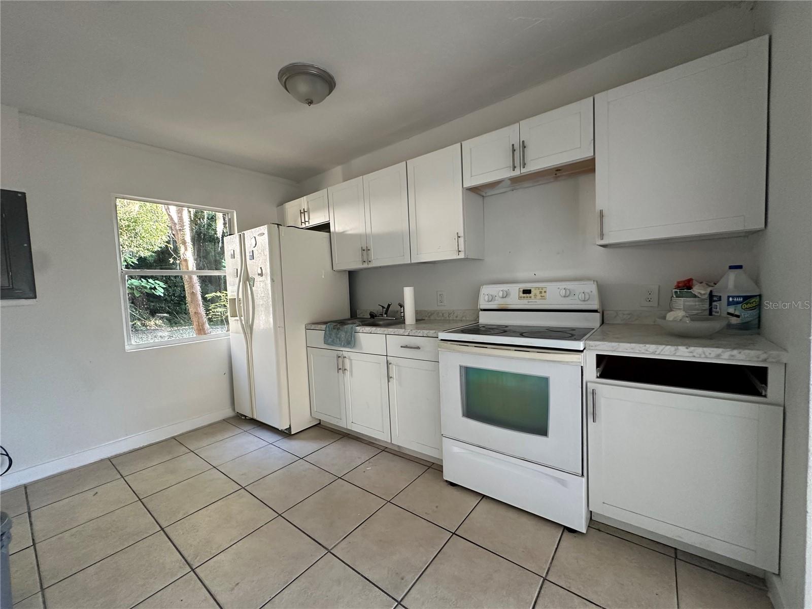 Image 4 of 15 For 1665 3rd Street
