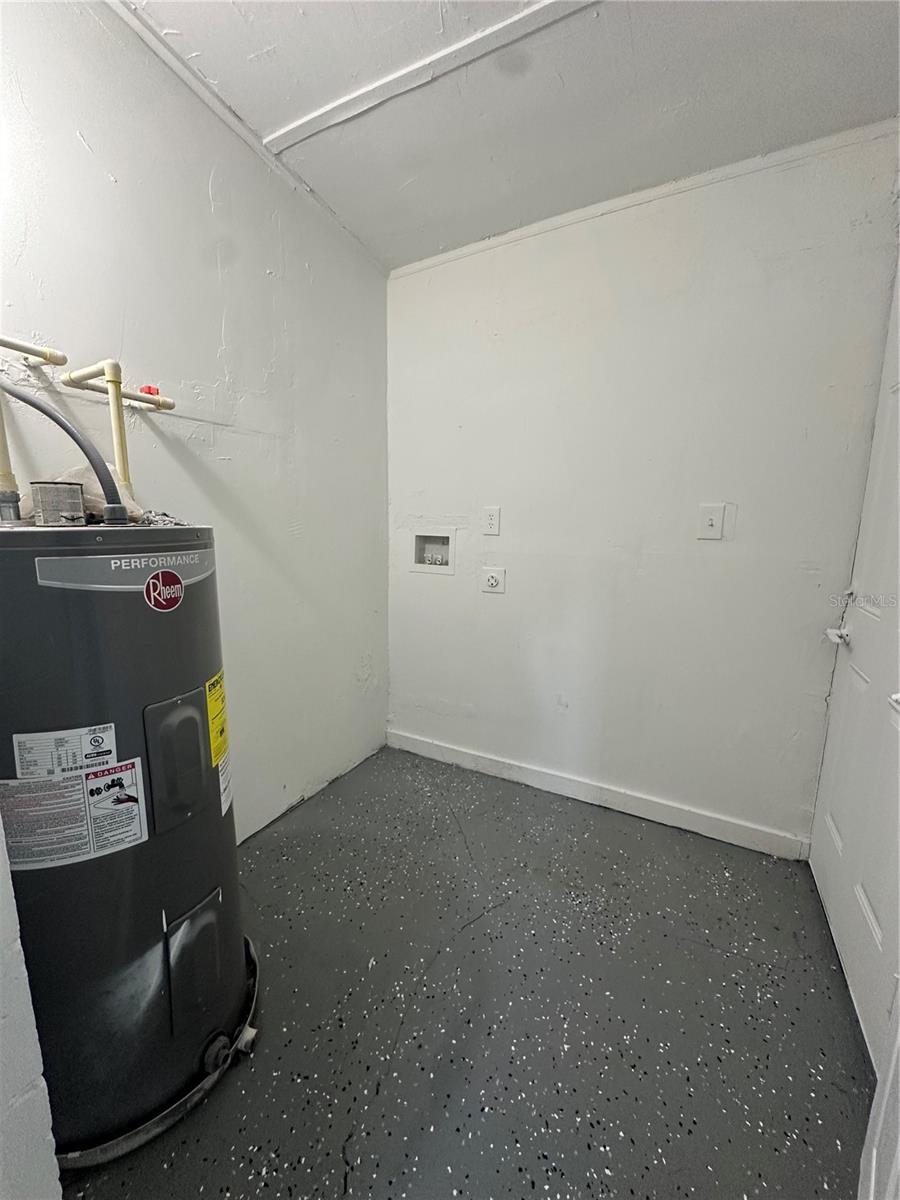 Image 5 of 15 For 1665 3rd Street