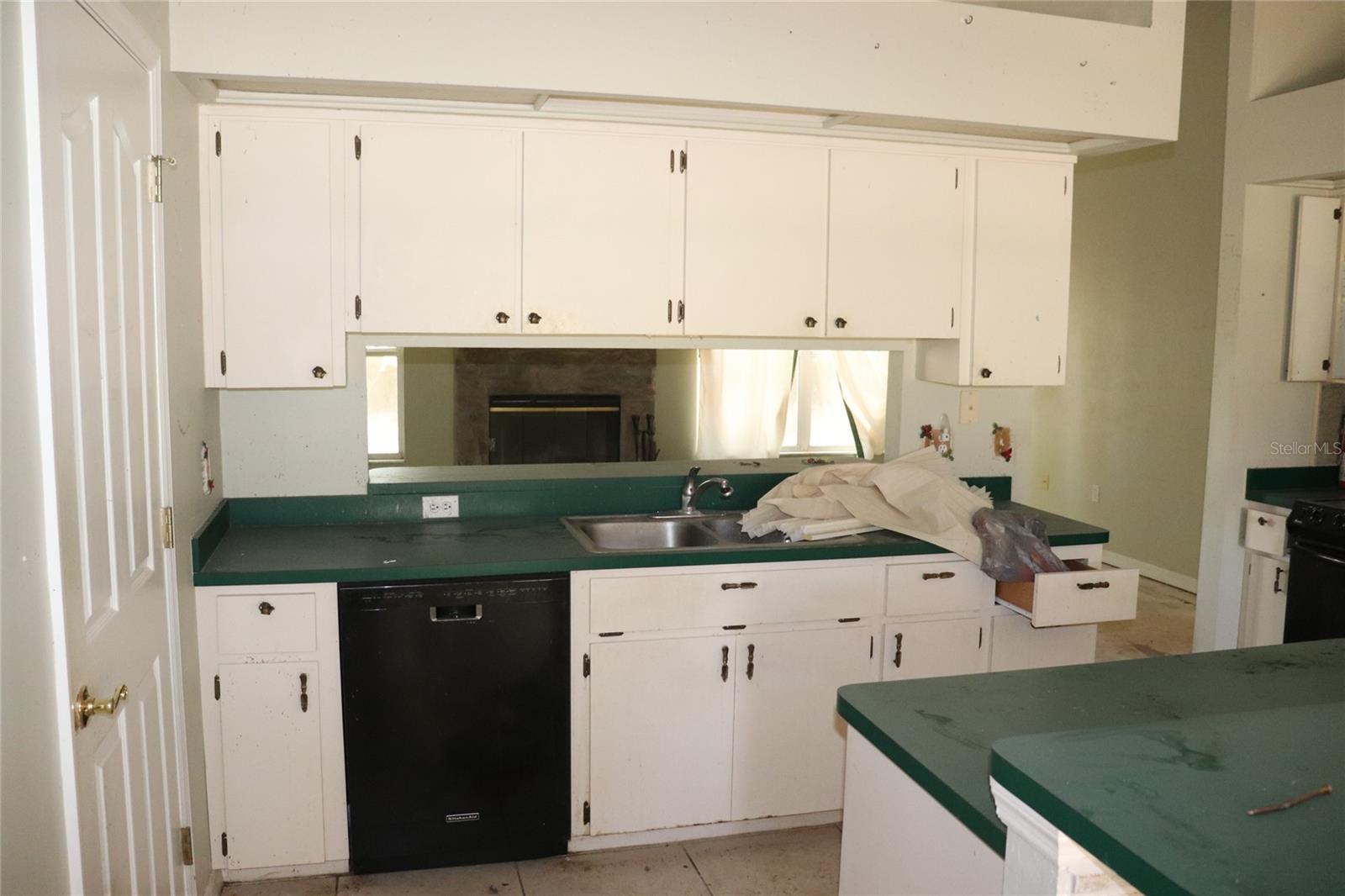 Image 13 of 31 For 1143 98th Terrace