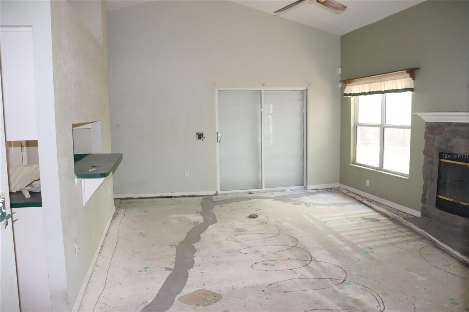 Image 8 of 31 For 1143 98th Terrace