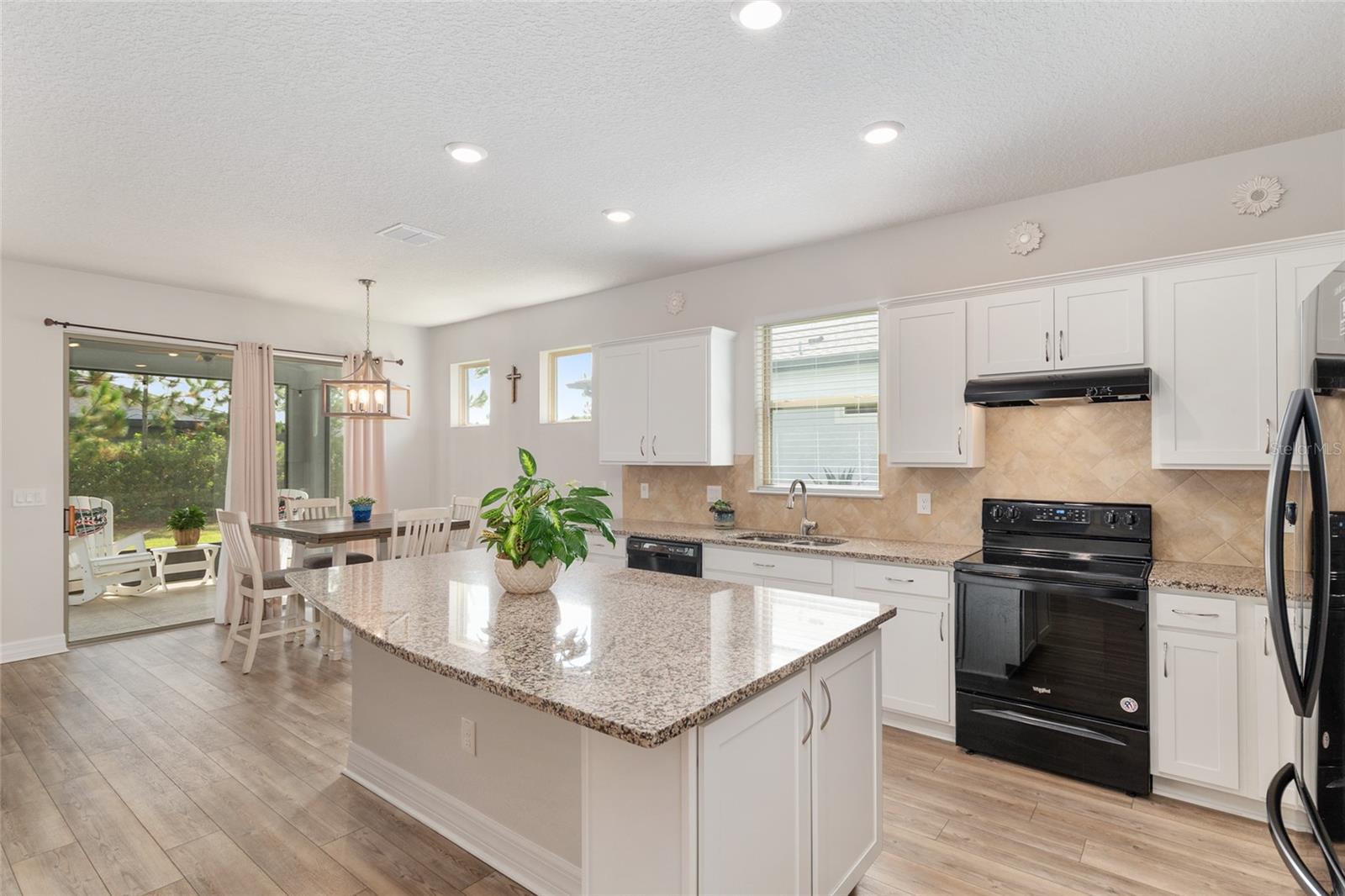 Image 20 of 54 For 9365 56 Loop