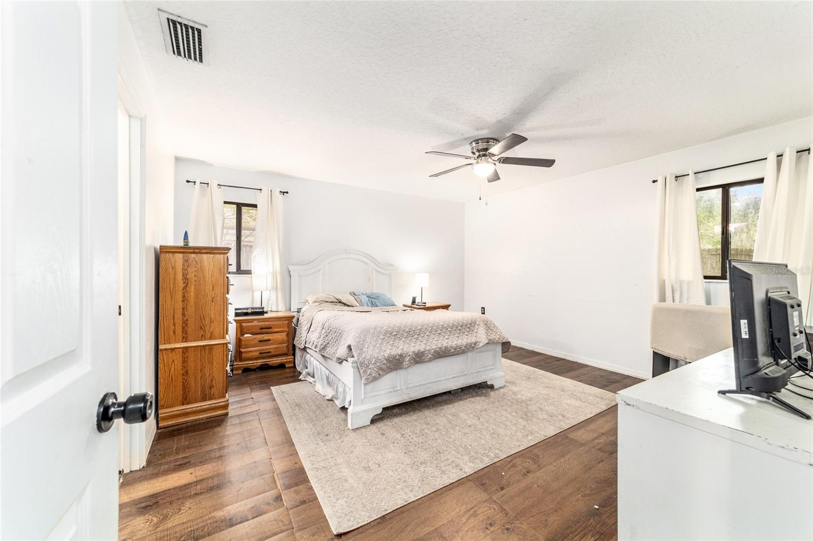 Image 16 of 25 For 2313 34th Place