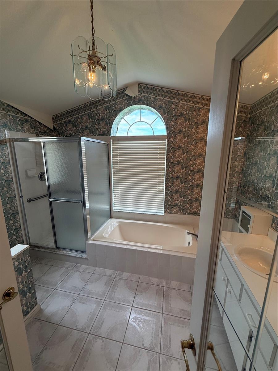 Image 8 of 20 For 2216 51st Terrace