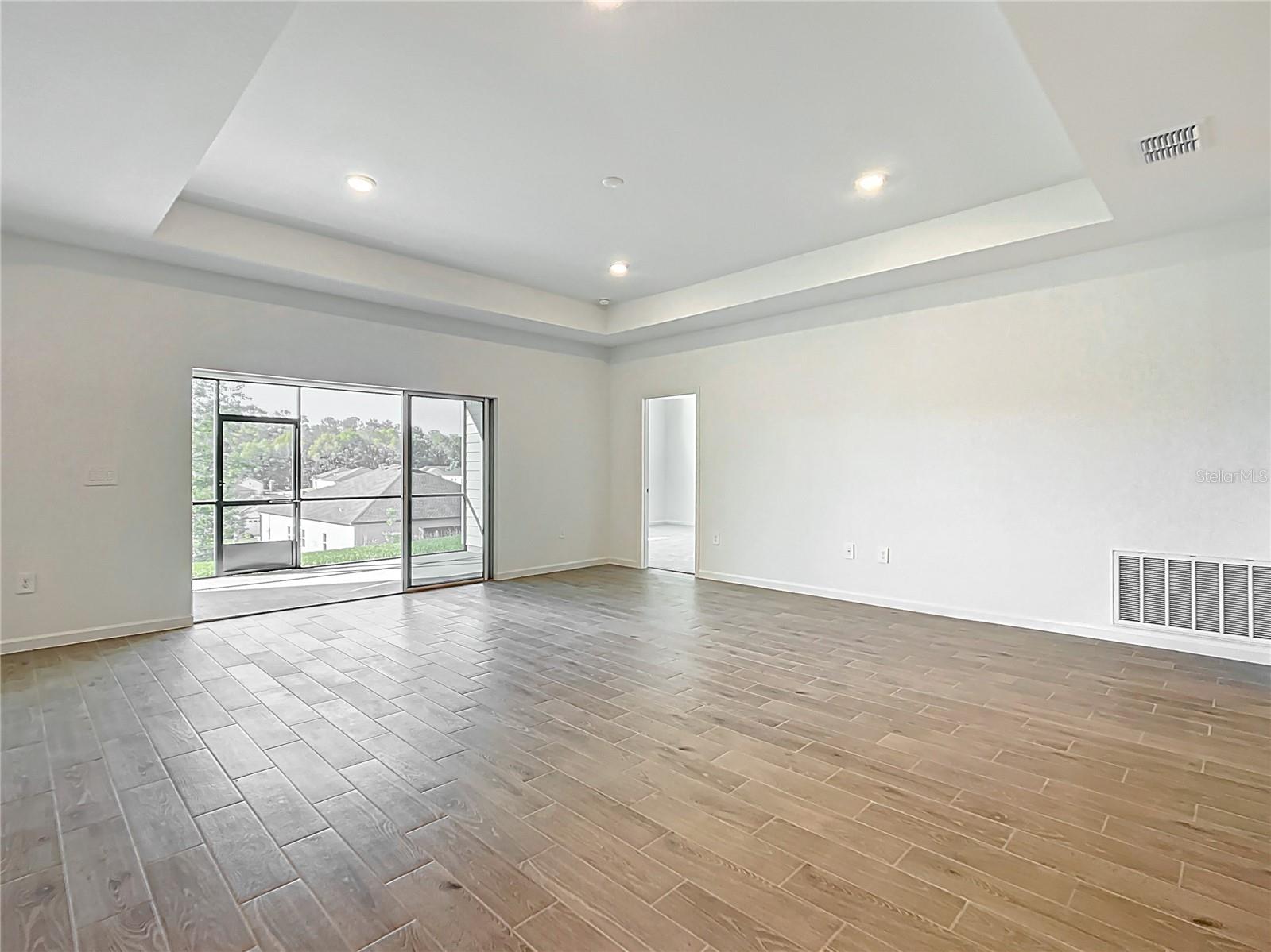 Image 13 of 80 For 19432 78th Place