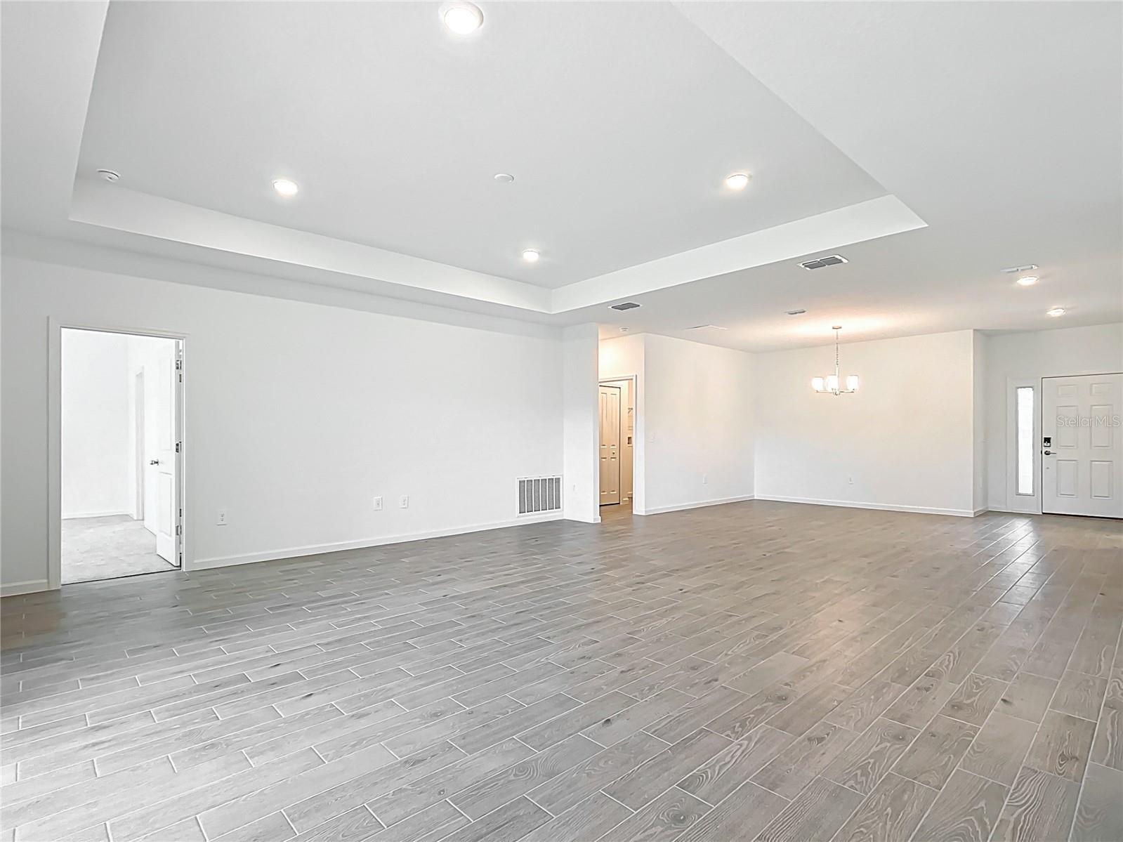 Image 14 of 80 For 19432 78th Place