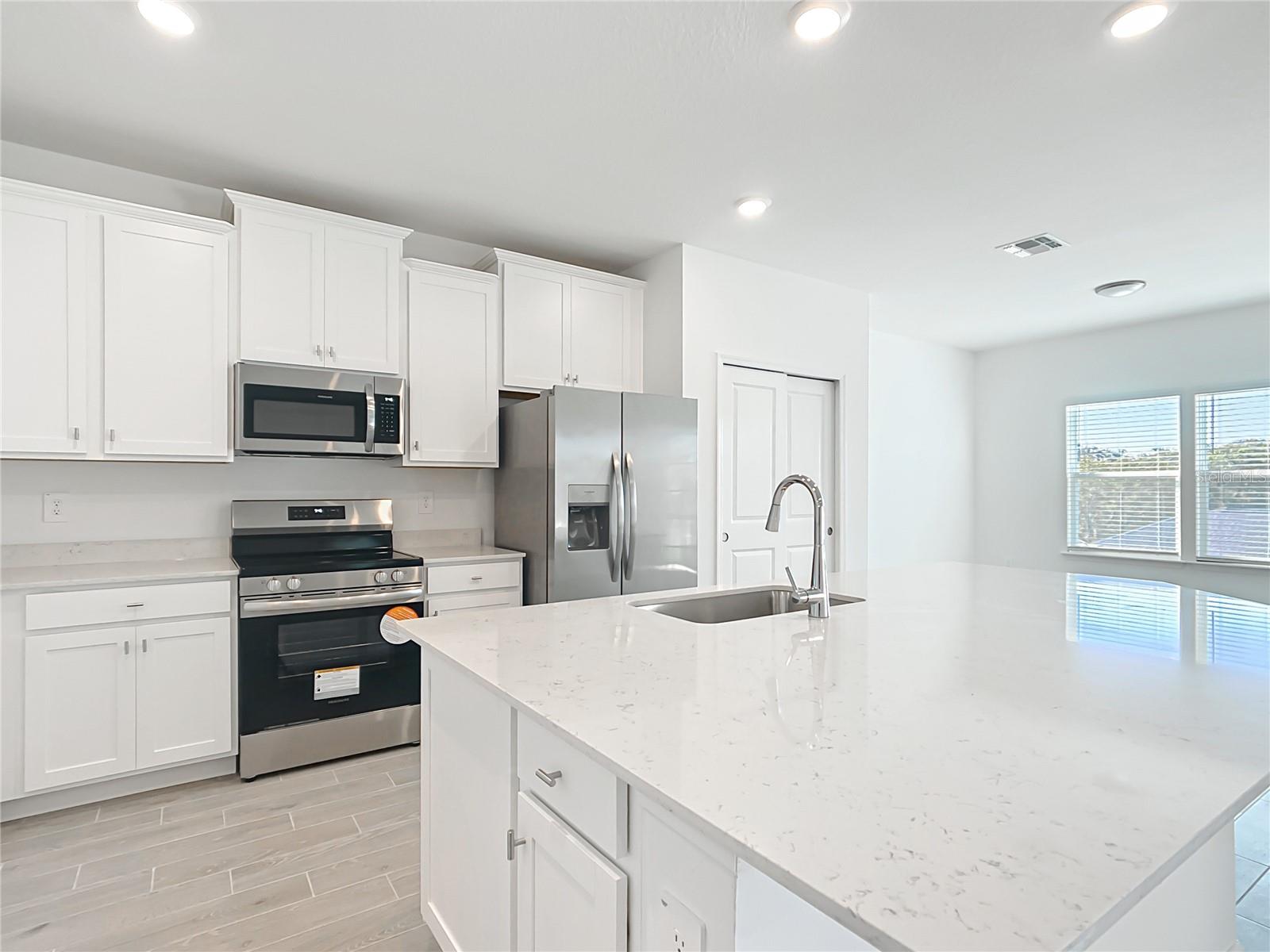 Image 18 of 80 For 19432 78th Place