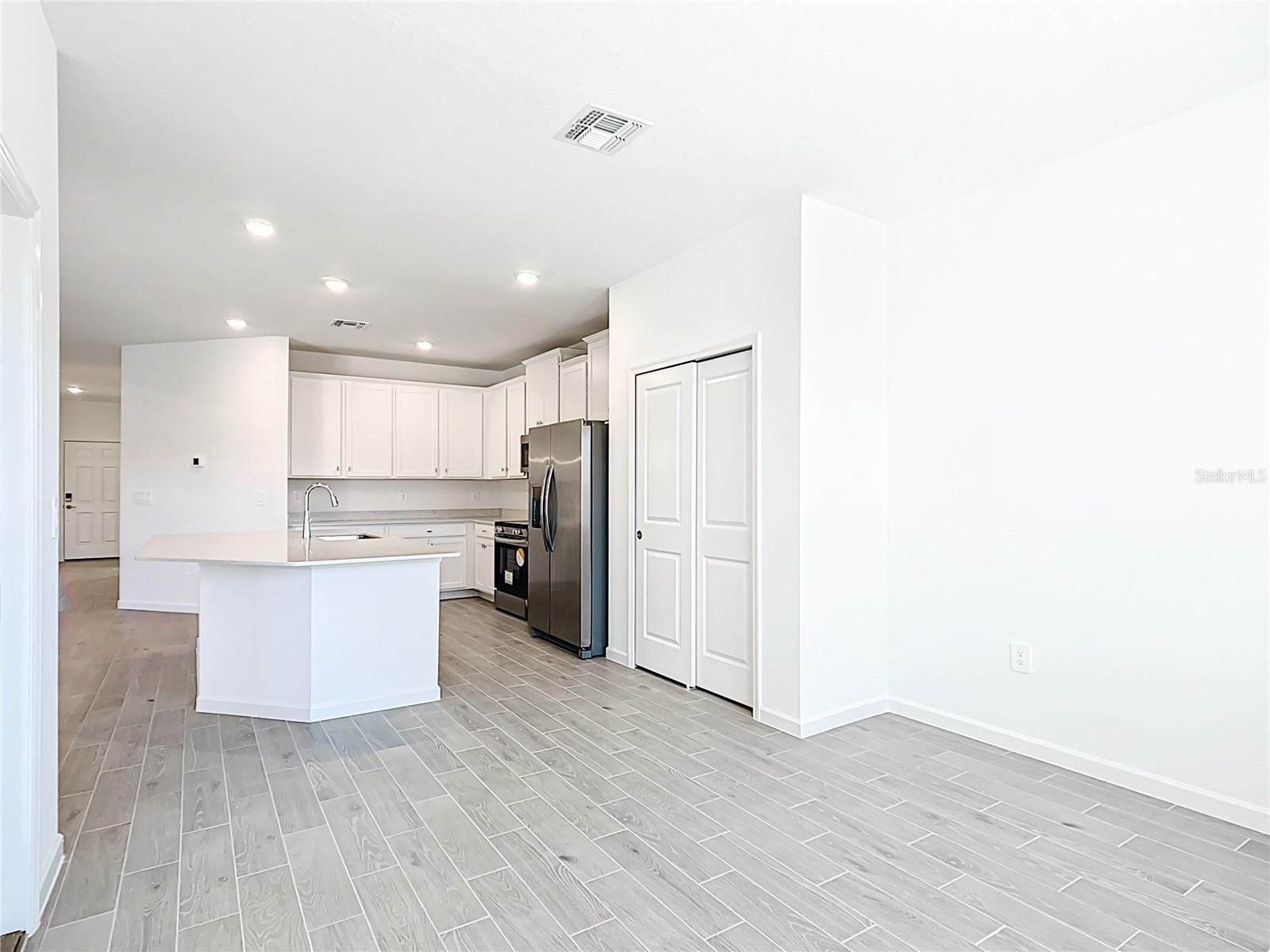 Image 25 of 80 For 19432 78th Place