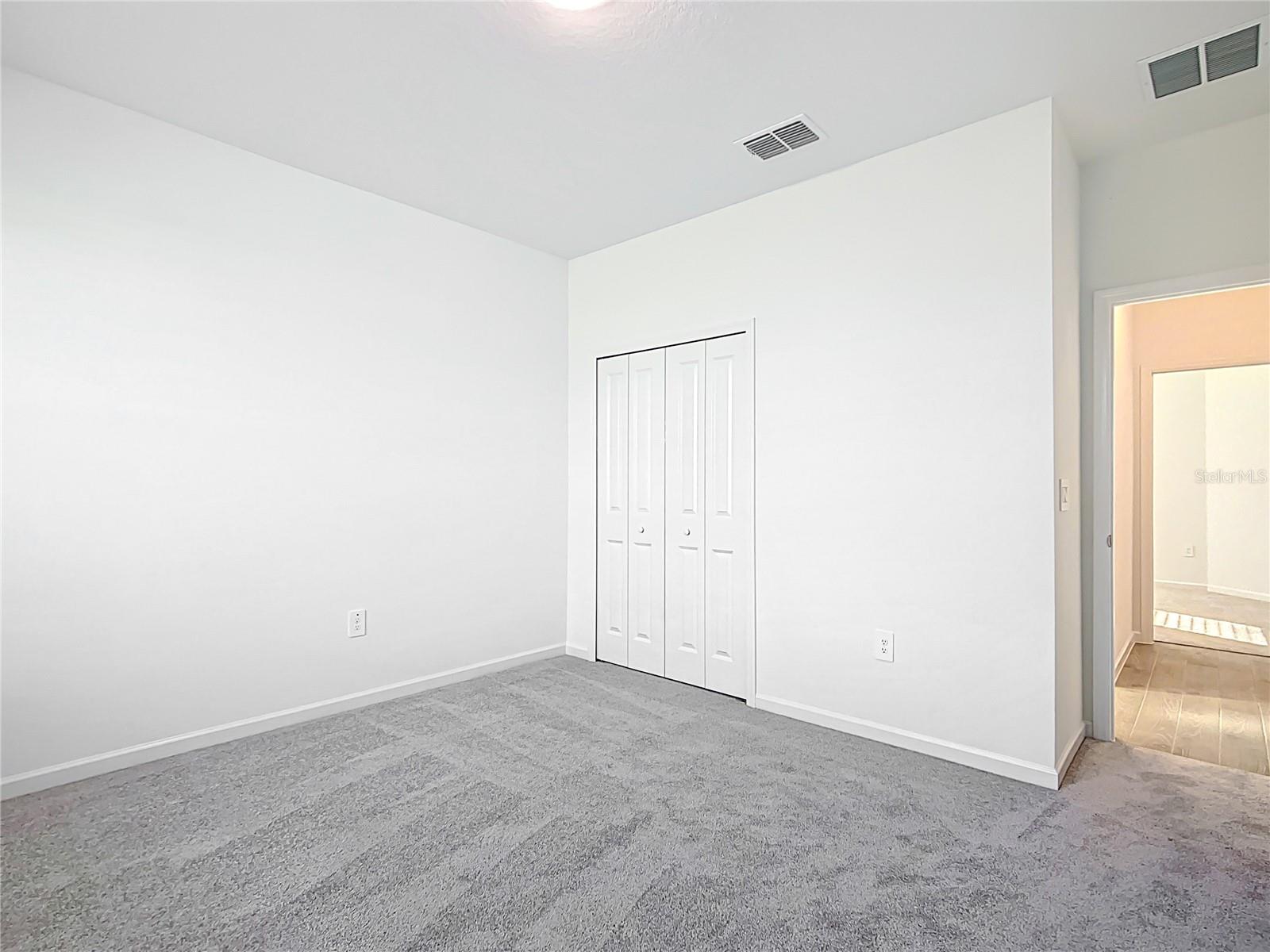 Image 32 of 80 For 19432 78th Place