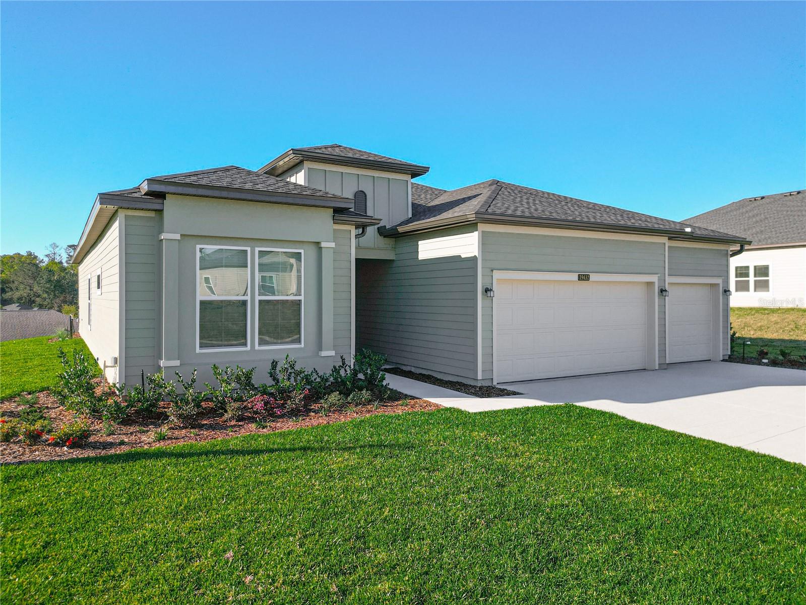 Image 4 of 80 For 19432 78th Place