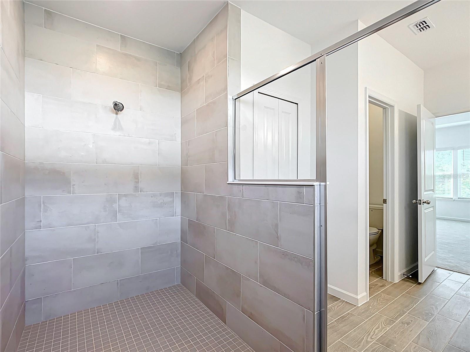 Image 45 of 80 For 19432 78th Place