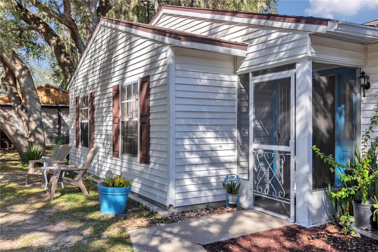 Image 30 of 34 For 303 Oak Track Pass