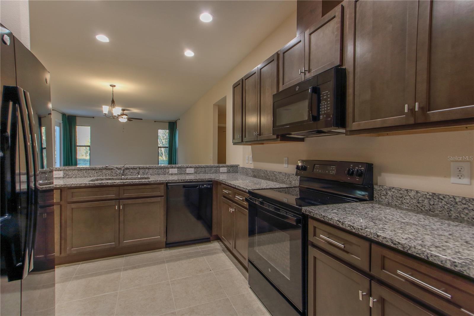 Image 11 of 31 For 15474 Magdalena Road