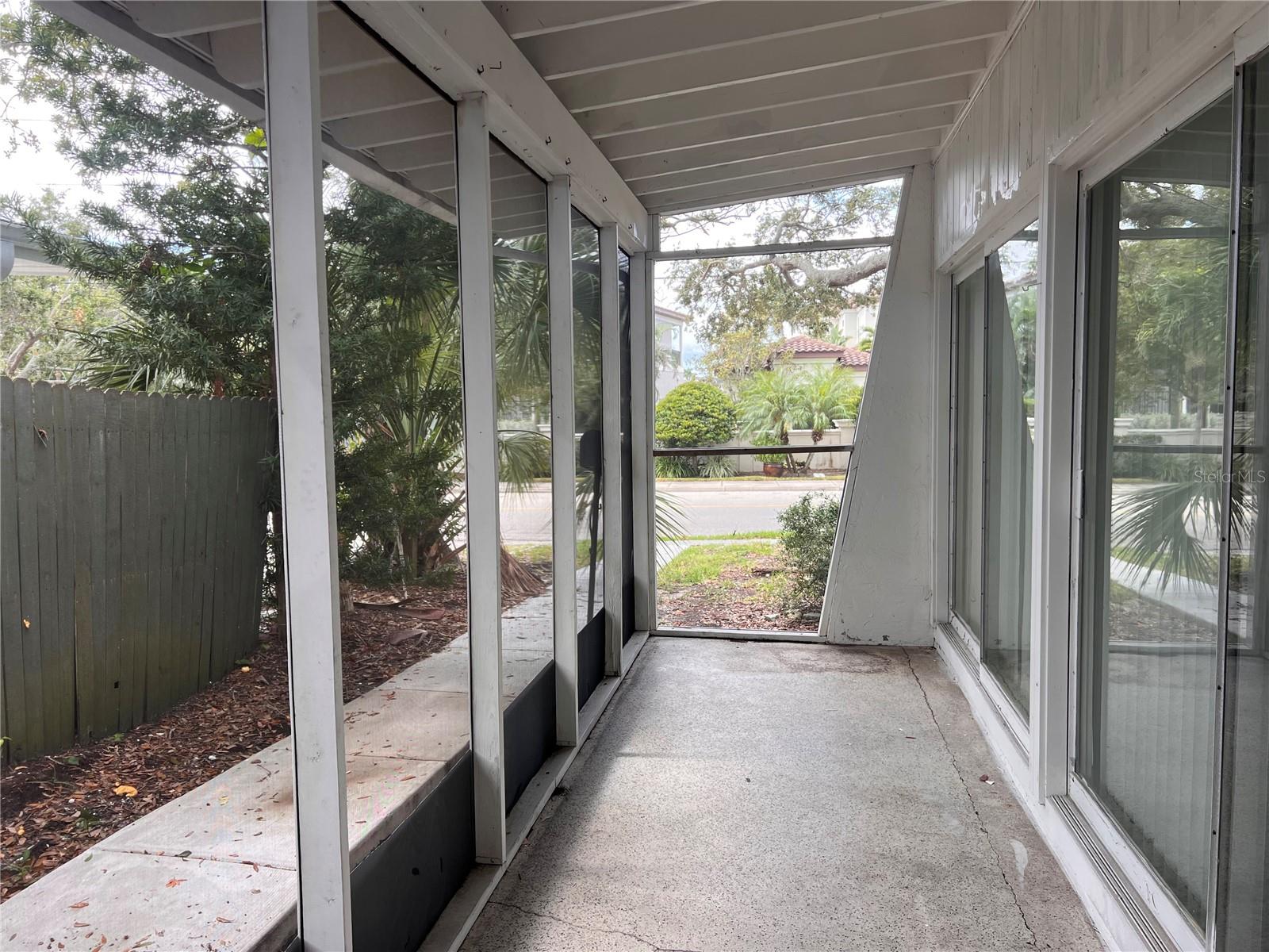 Image 2 of 14 For 535 Monterey Boulevard Ne 1