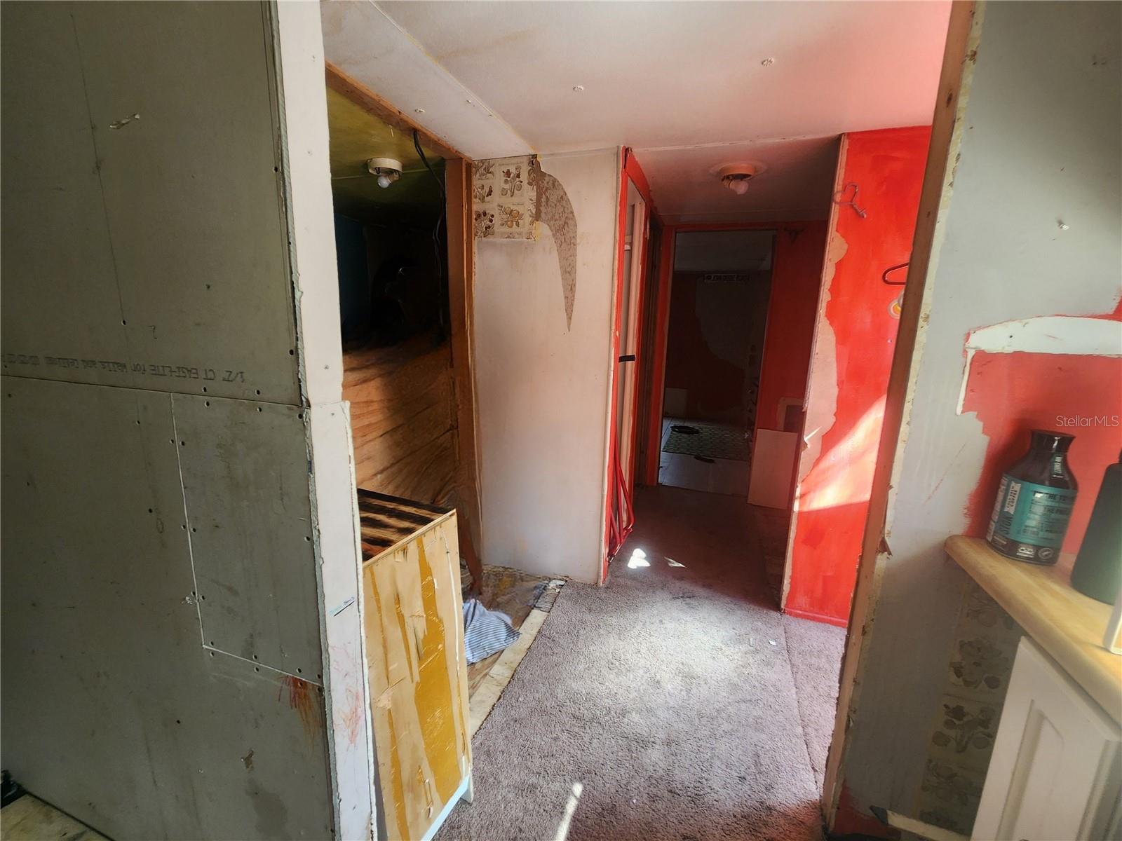 Image 11 of 17 For 217 Lakeview Drive