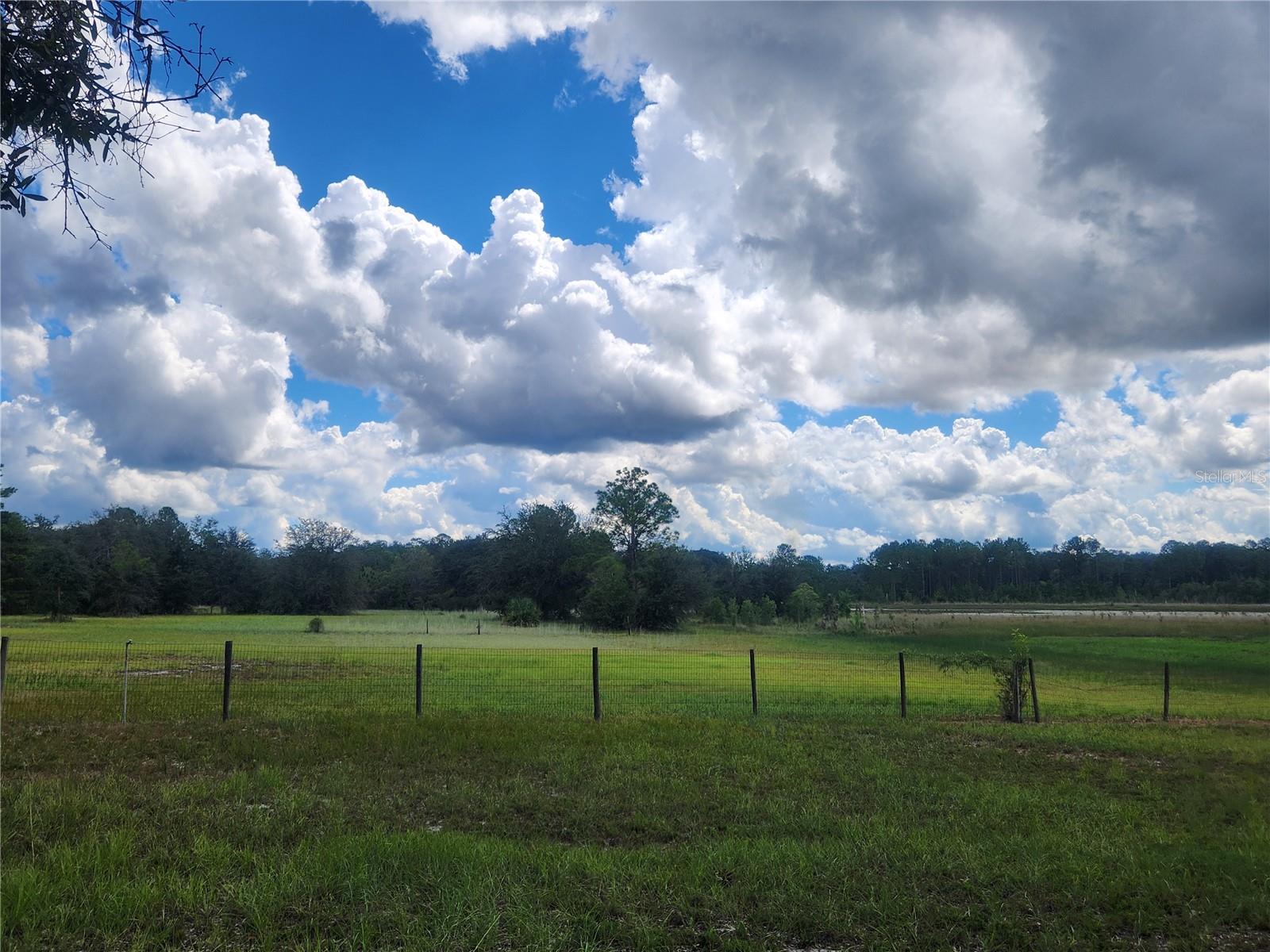 Image 17 of 17 For 217 Lakeview Drive