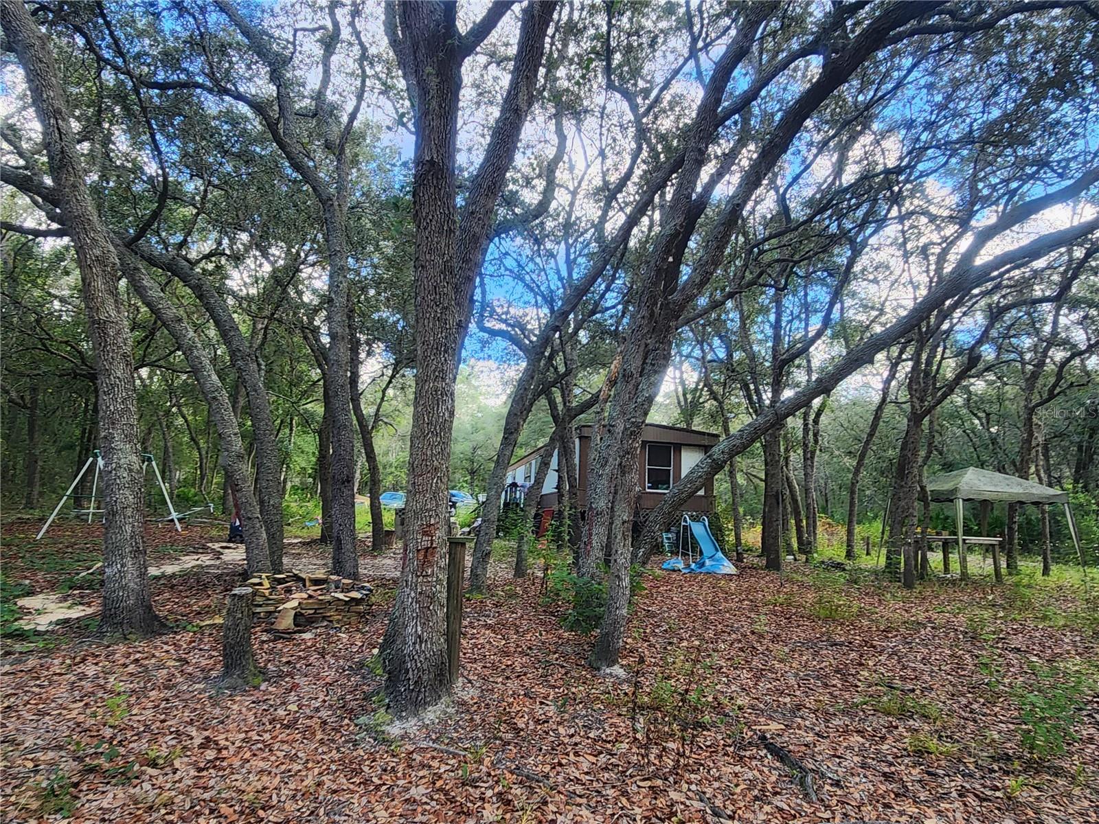 Image 5 of 17 For 217 Lakeview Drive