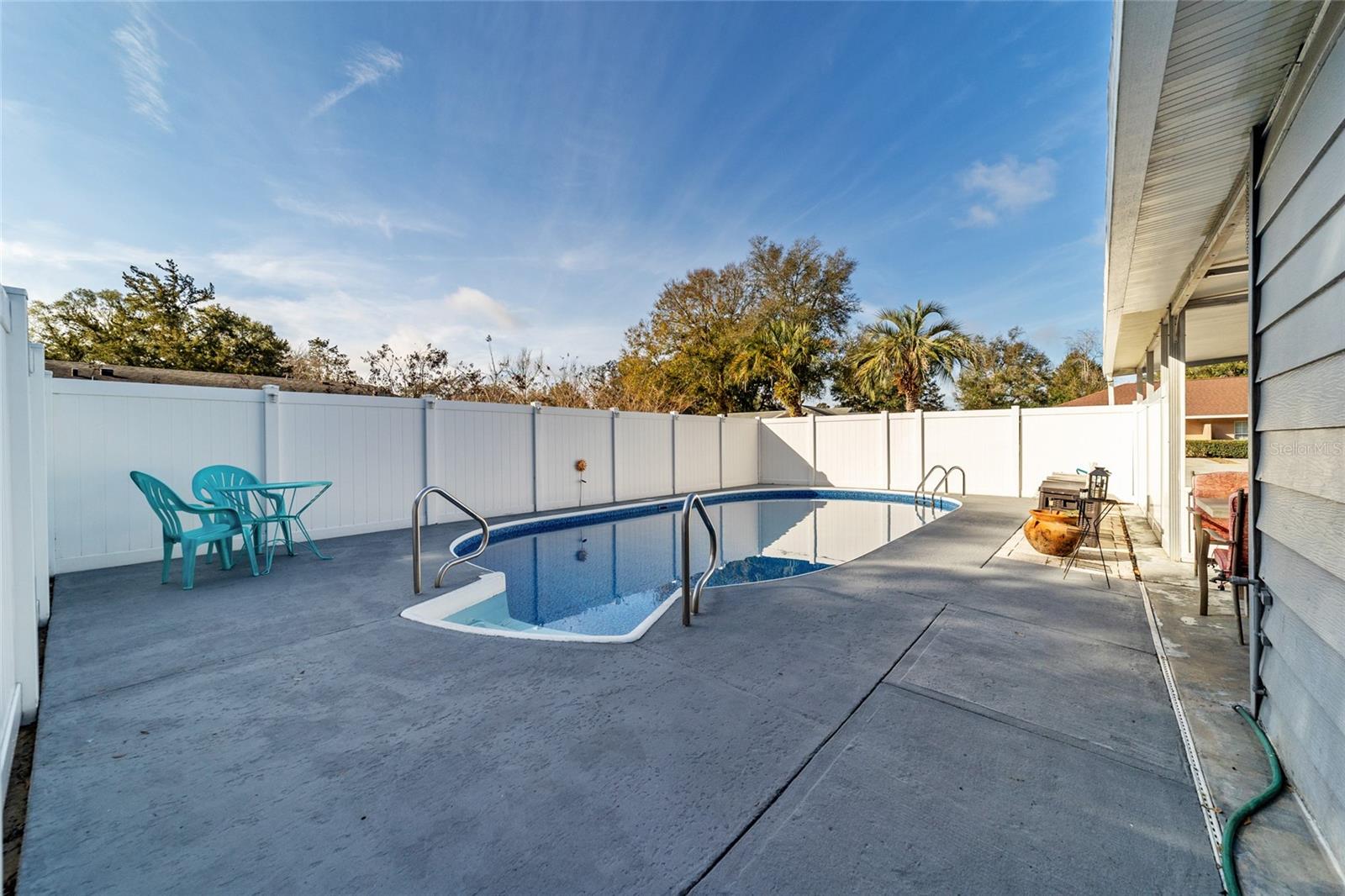 Image 12 of 80 For 9529 30th Terrace