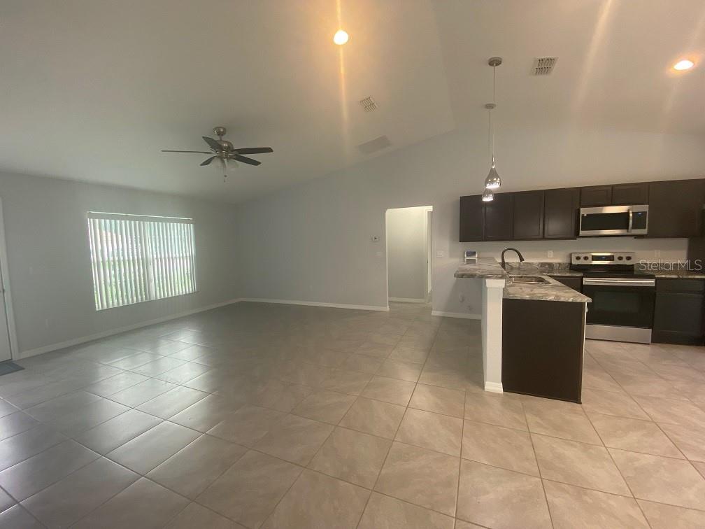 Image 7 of 15 For 13258 29th Circle