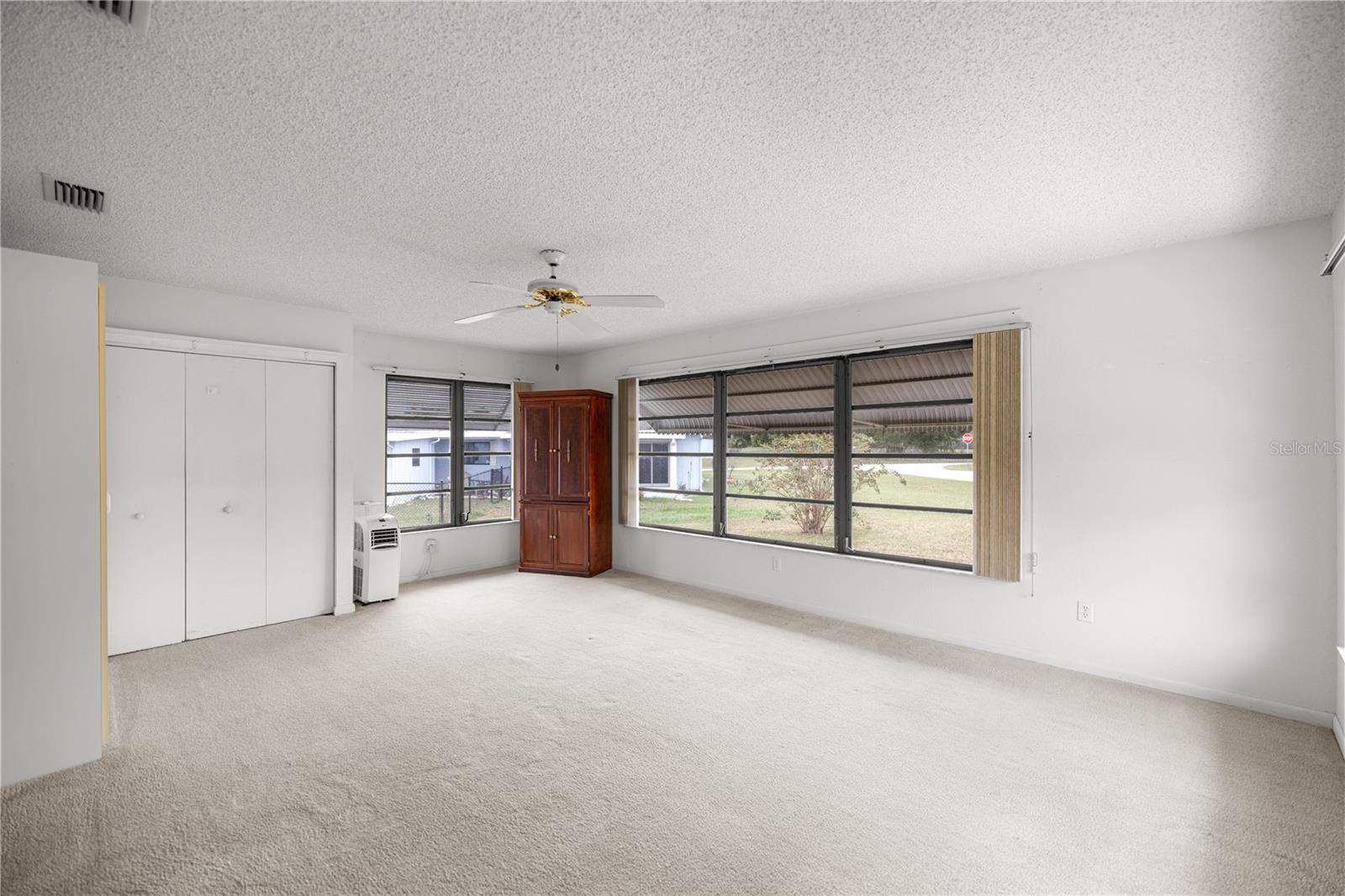 Image 14 of 31 For 9230 101st Lane