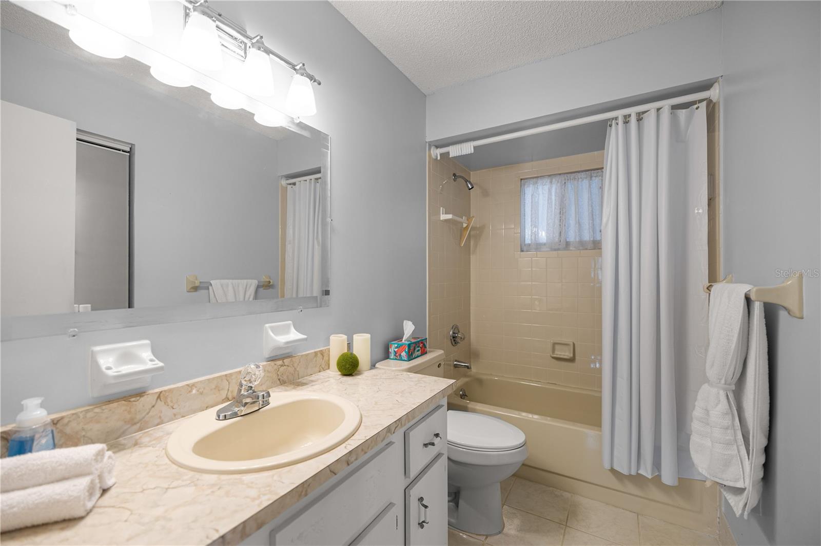 Image 22 of 31 For 9230 101st Lane