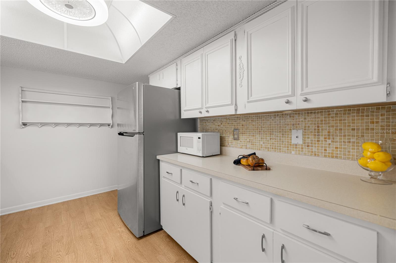 Image 6 of 31 For 9230 101st Lane