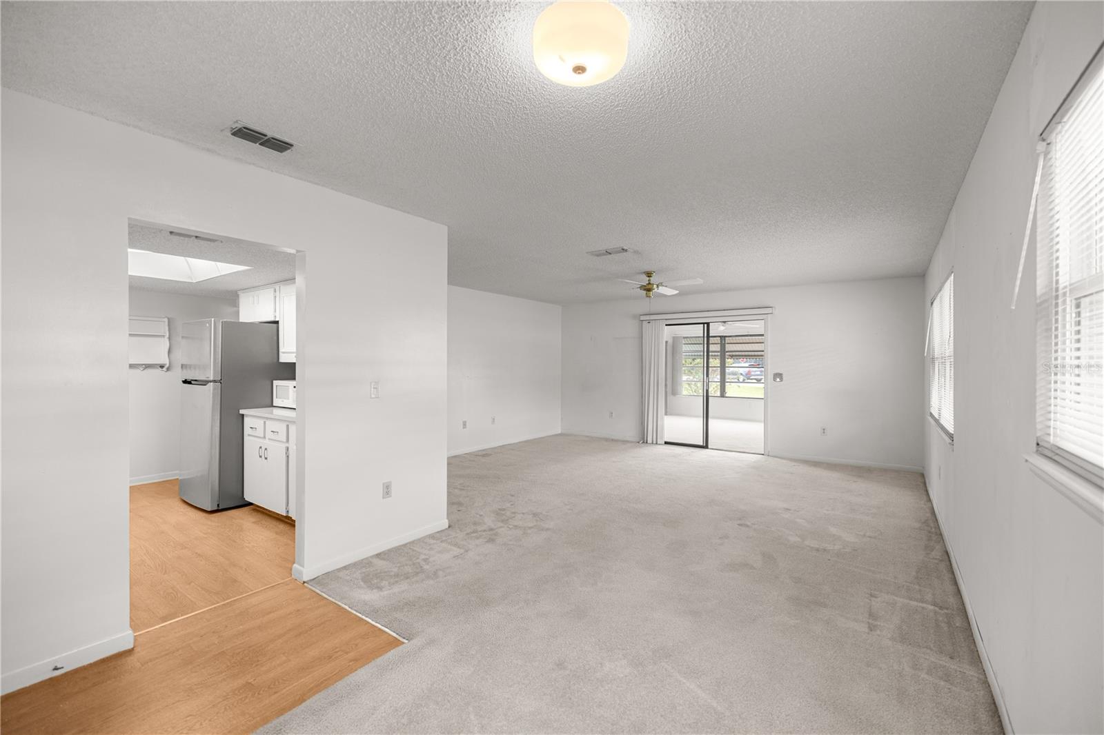 Image 7 of 31 For 9230 101st Lane