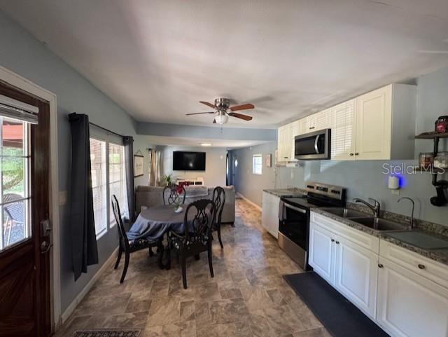 Image 11 of 29 For 6838 Carl G Rose Highway