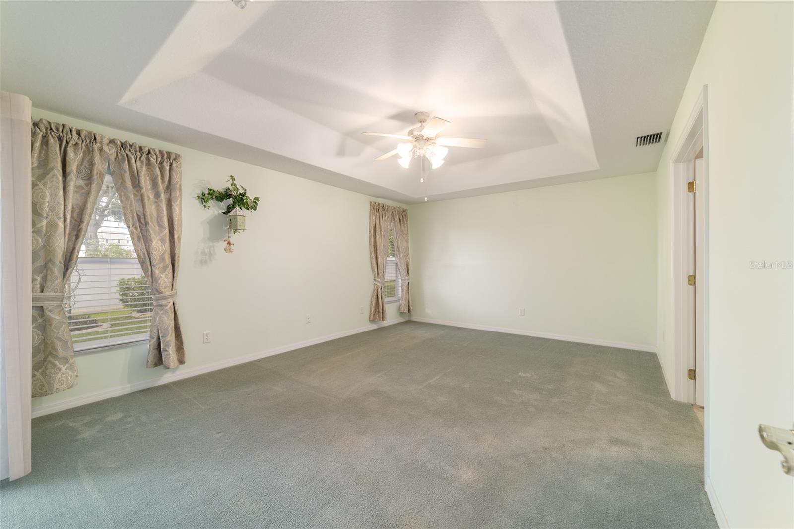 Image 18 of 54 For 16369 14th Avenue Road