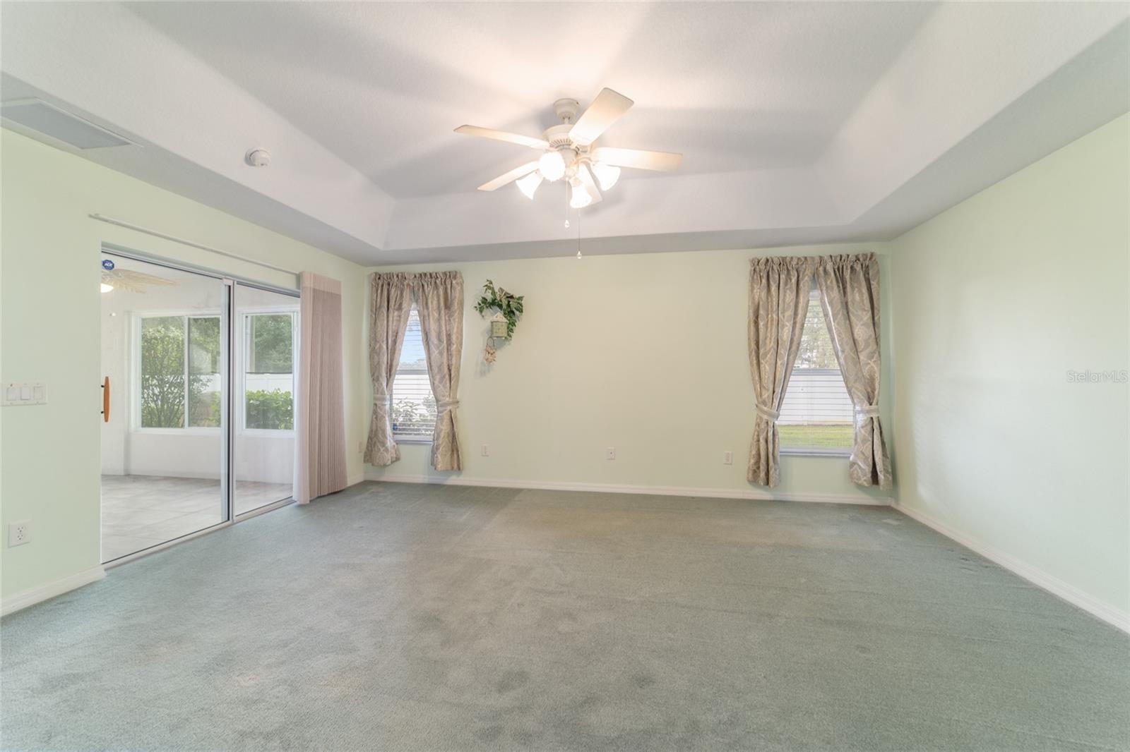 Image 20 of 54 For 16369 14th Avenue Road