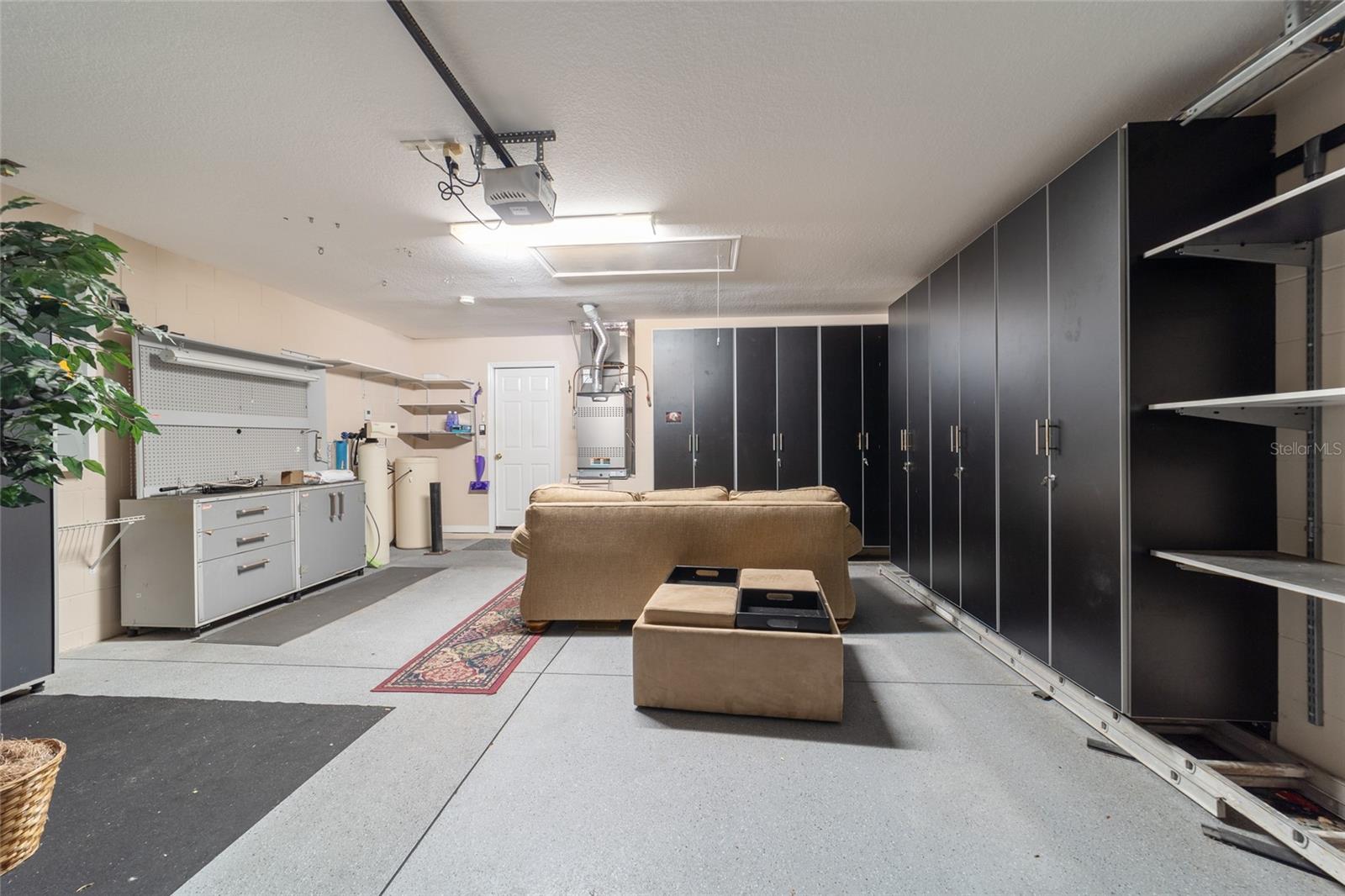 Image 37 of 54 For 16369 14th Avenue Road