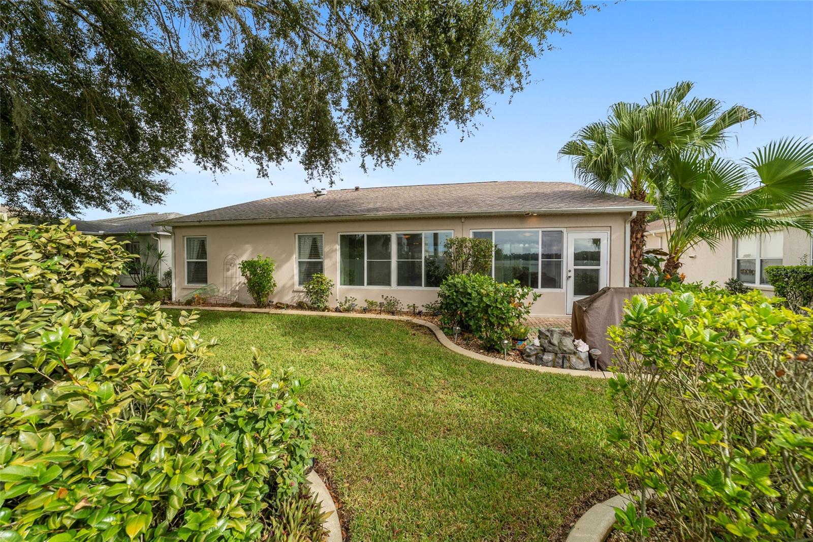 Image 4 of 54 For 16369 14th Avenue Road