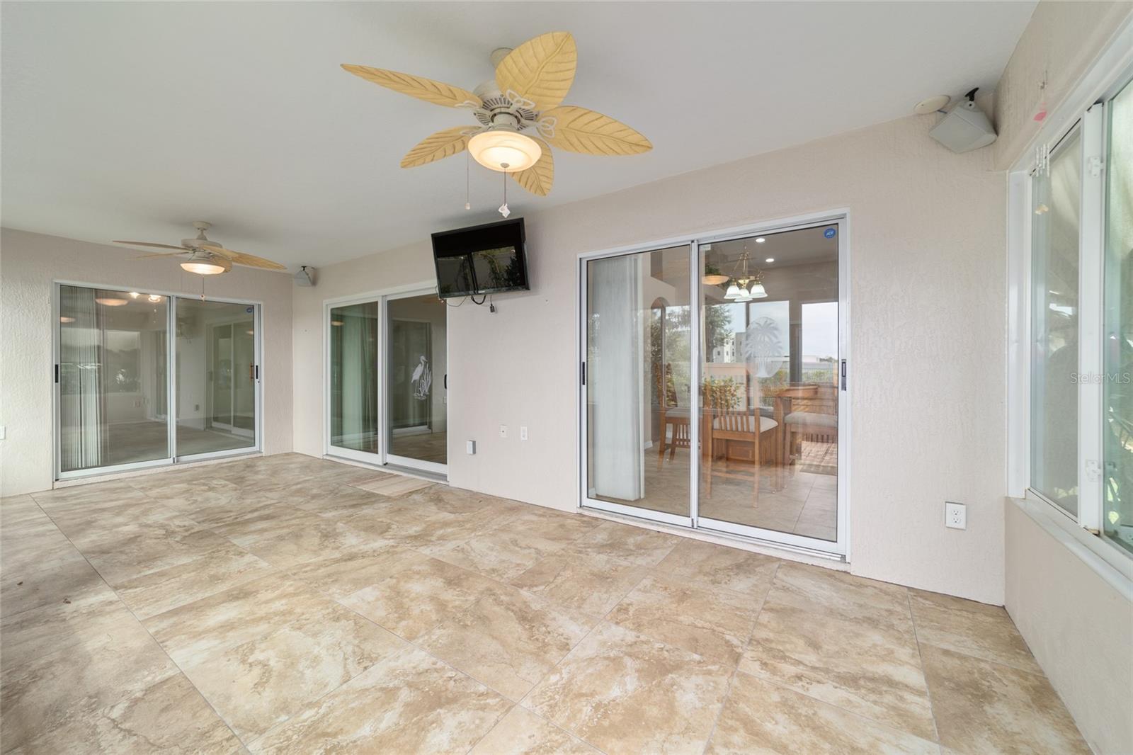 Image 42 of 54 For 16369 14th Avenue Road