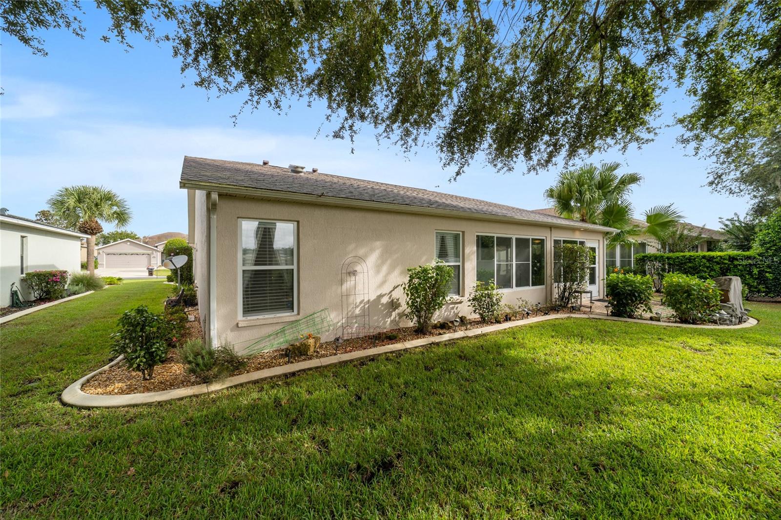 Image 8 of 54 For 16369 14th Avenue Road