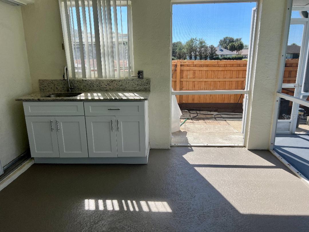 Image 21 of 52 For 8636 54th Court