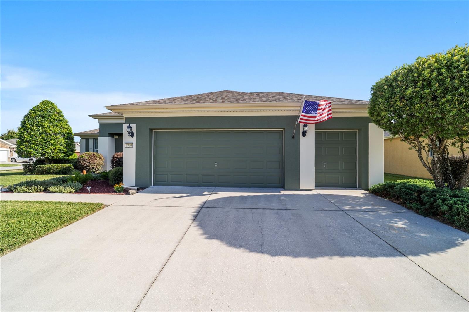 Image 13 of 82 For 9910 69th Street