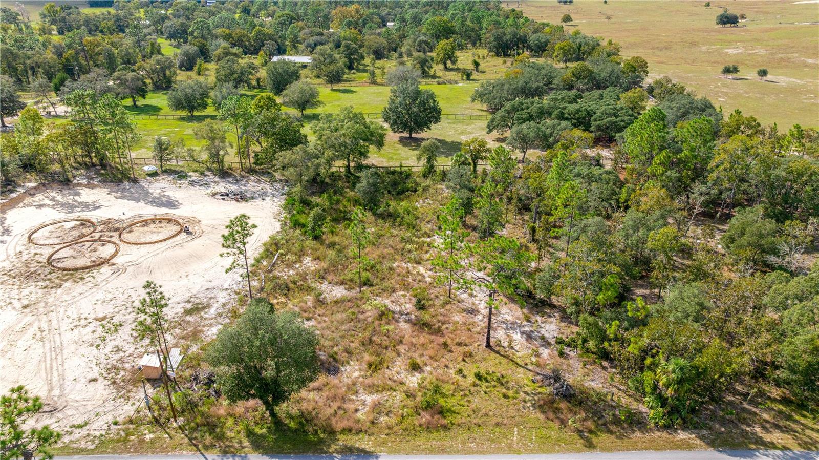 Image 16 of 22 For  125th Court 