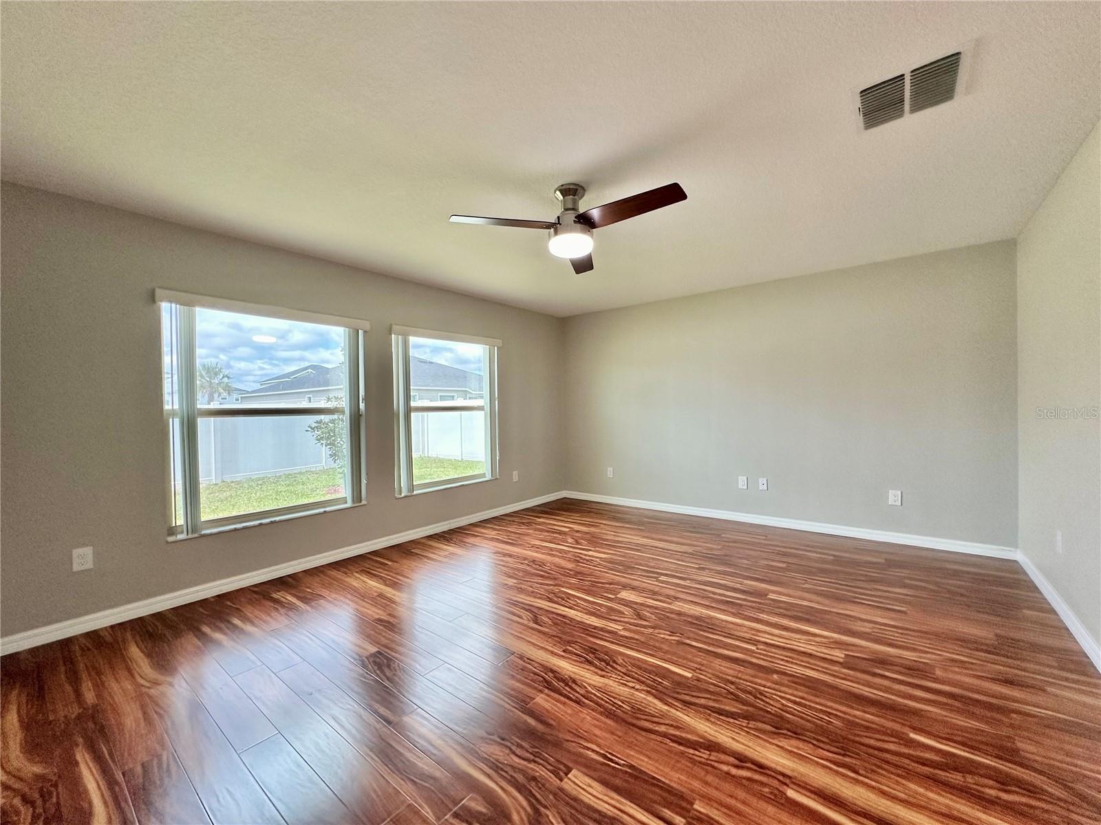 Image 7 of 23 For 9334 57th Avenue