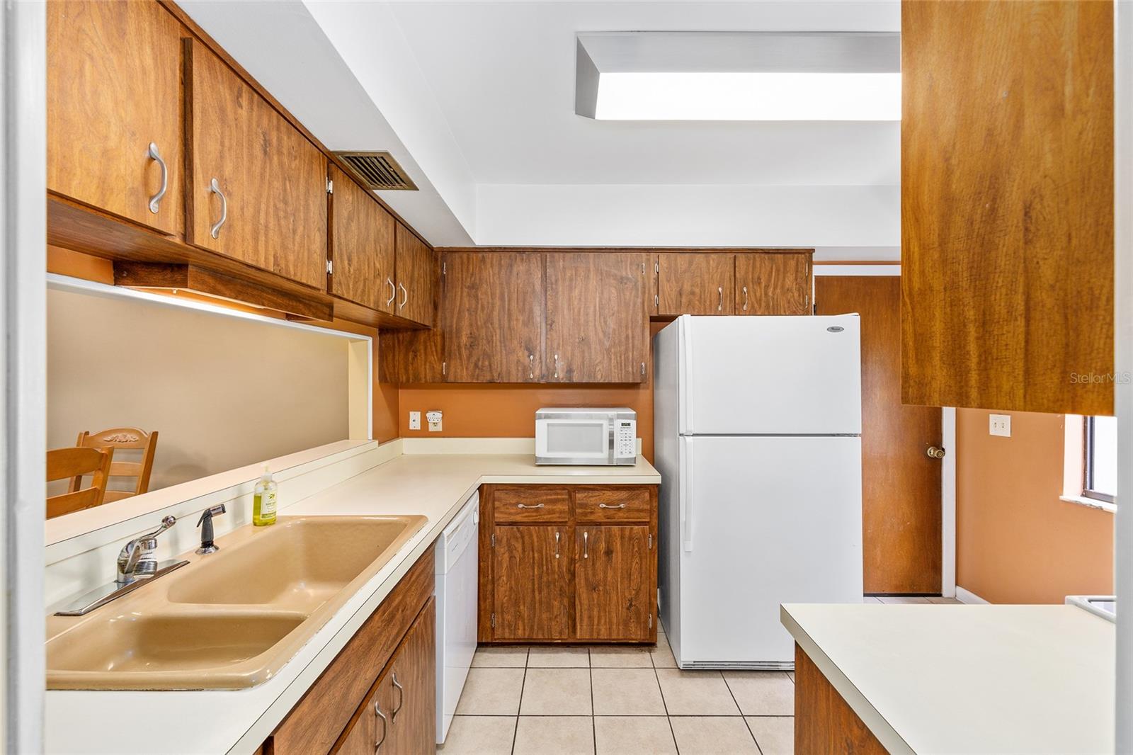 Image 10 of 53 For 3820 19th Street Circle