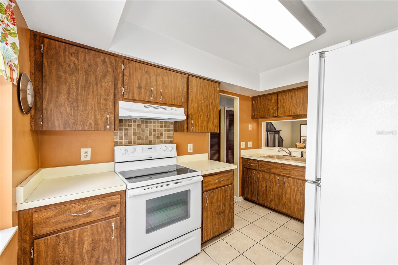 Image 13 of 53 For 3820 19th Street Circle